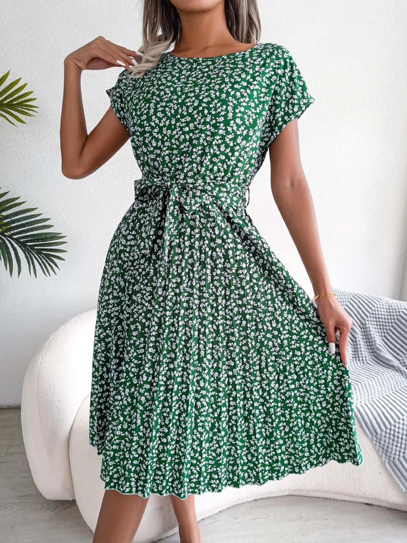 Rochie eleganta M7, Model floral, Maneca scurta, Peste genunchi, Vara, M-3XL